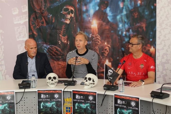 Presentación Fiesta de Halloween en el Ayuntamiento de Palencia.