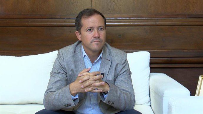 Archivo - El alcalde de Toledo, Carlos Velázquez