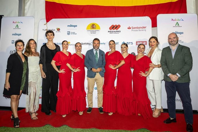 El concejal de Turismo, Jacobo Florido, asiste a las actividades organizadas en torno al Día de la Fiesta Nacional en Miami.