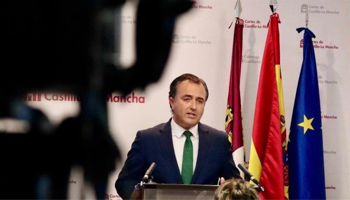 El presidente del Grupo Parlamentario VOX en las Cortes de Castilla-La Mancha, David Moreno