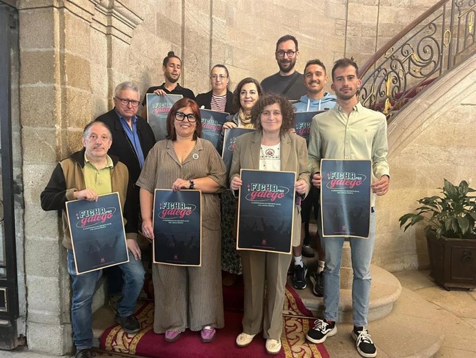 El Ayuntamiento de Santiago lanza la campaña 'Ficha polo galego' para promover el uso de la lengua en el deporte