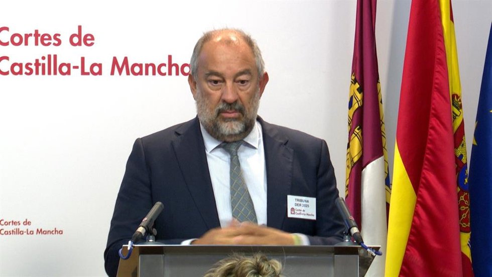El rector de la UCLM, Jose Julián Garde.