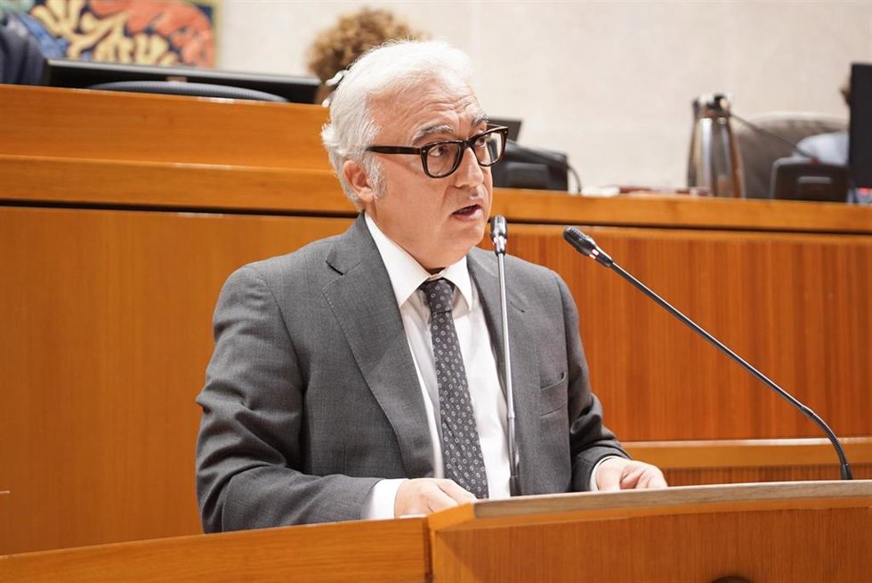 El consejero de Agricultura del Gobierno de Aragón, Javier Rincón.