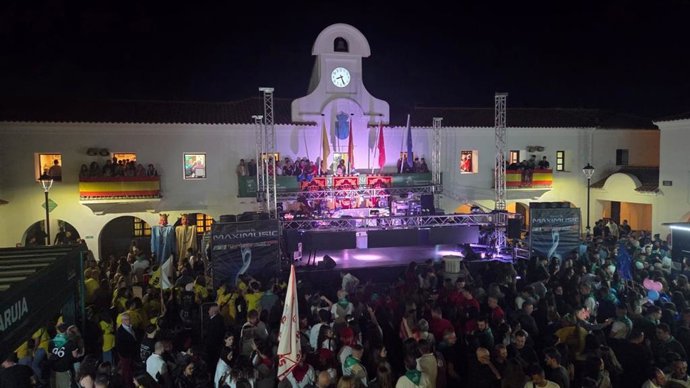 Villanueva del Pardillo da inicio a sus fiestas con un emotivo pregón del alcalde y varios vecinos destacados