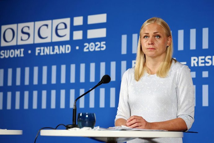 Archivo - July 31, 2025, Helsinki, Uusimaa, Finland: To mark the 50th anniversary of the Helsinki Final Act, Finland organized a high-level conference at Finlandia Hall on 31 July 2025..Media meeting with the Minister for Foreign Affairs of Finland, Elina