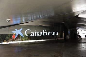 Archivo - Exterior del Centro CaixaForum de Madrid.