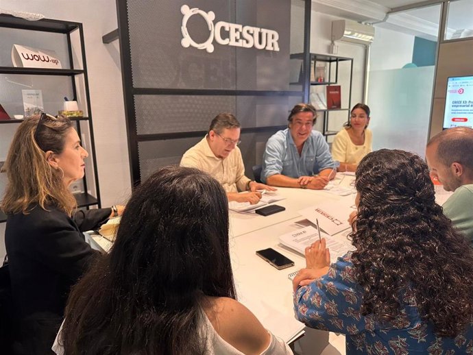 Imagen de miembros del Círculo de Empresarios del Sur de España (Cesur).