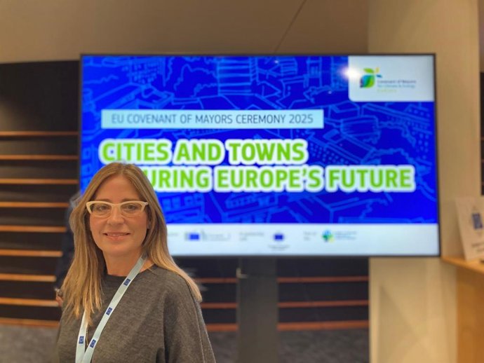 La consejera municipal de Hacienda y Fondos Europeos del Ayuntamiento de Zaragoza, Blanca Solans, en la Semana Europea de las Regiones y Ciudades