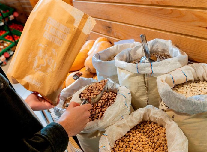 Archivo - Sector servicios.