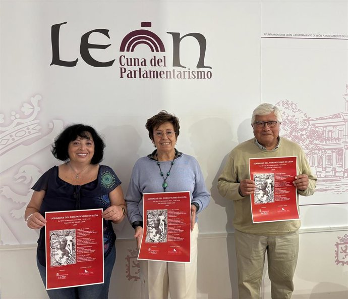 La concejala de Acción y Promoción Cultural, Elena Aguado, en la presentación de las I Jornadas del Romanticismo.