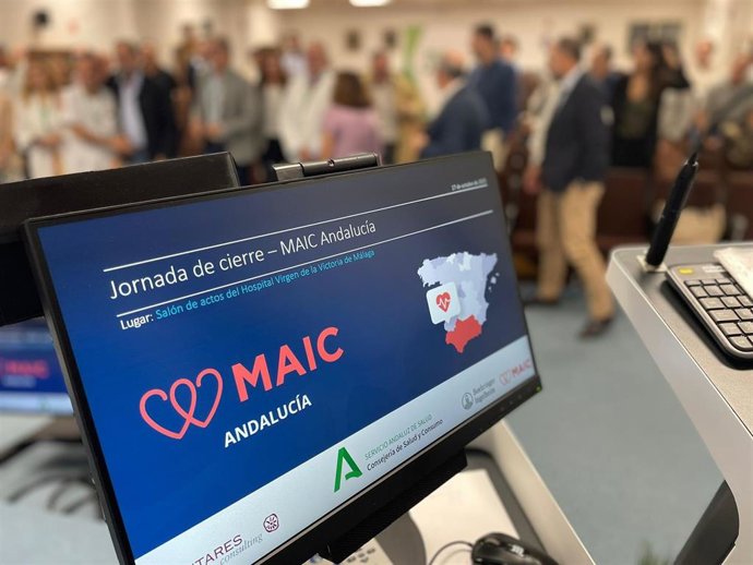 El Hospital Clínico de Málaga acoge una jornada sobre un programa innovador impulsado por el SAS para pacientes con insuficiencia cardiaca