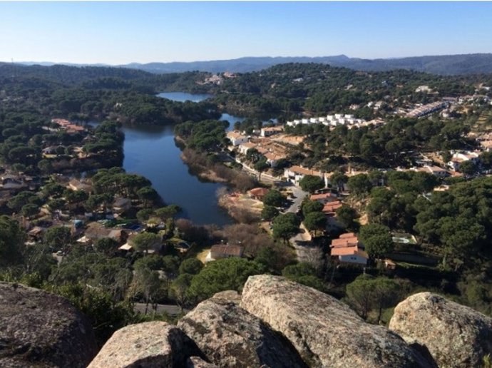 Archivo - Las Jaras, zona donde ha sido hallado el cuerpo del varón desaparecido.