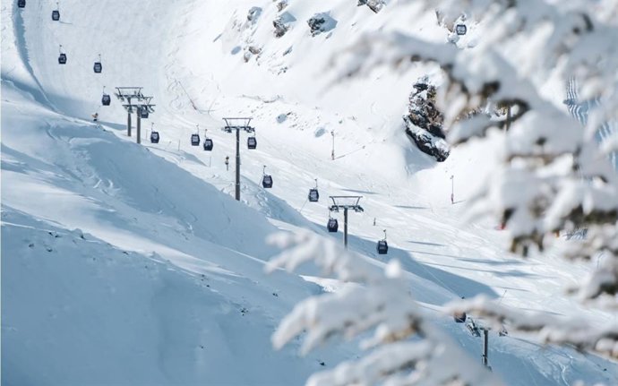 Archivo - Estación de esquí de Sierra Nevada, en imagen de archivo