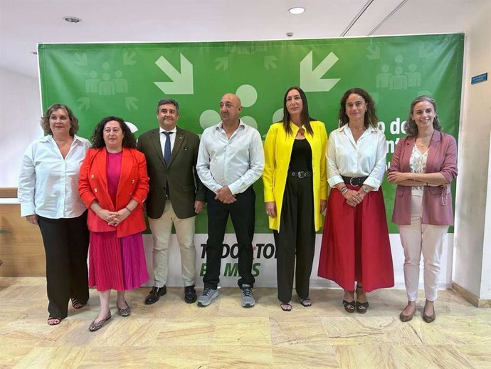 La consejera de Inclusión Social, Juventud, Familias e Igualdad, Loles López, durante su participación en la jornada 'CSIF Huelva. Punto de Encuentro'.
