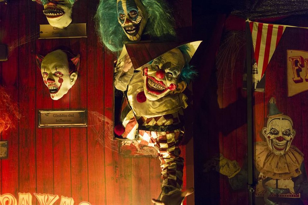 Archivo - El centro comercial Miramar, en Fuengirola (Málaga), celebrará Halloween con el pasaje del terror 'Rusty's Circus'.