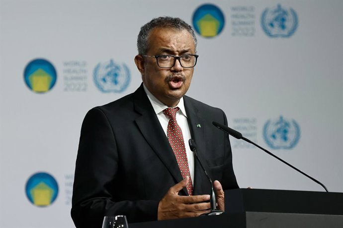 Archivo - Arquivo - 16 de outubro de 2022, Berlim: O diretor-geral da Organização Mundial da Saúde (OMS), Tedros Adhanom Ghebreyesus, discursa na cerimônia de abertura da 14ª Cúpula Mundial da Saúde. Foto: Carsten Koall/dpa