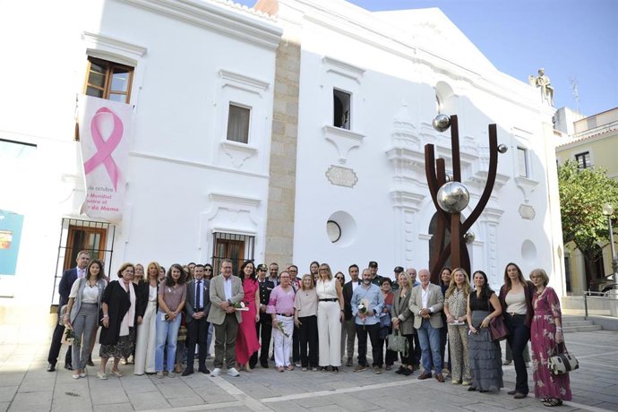Acto conmemorativo del Día Mundial del Cáncer de Mama en la Asamblea
