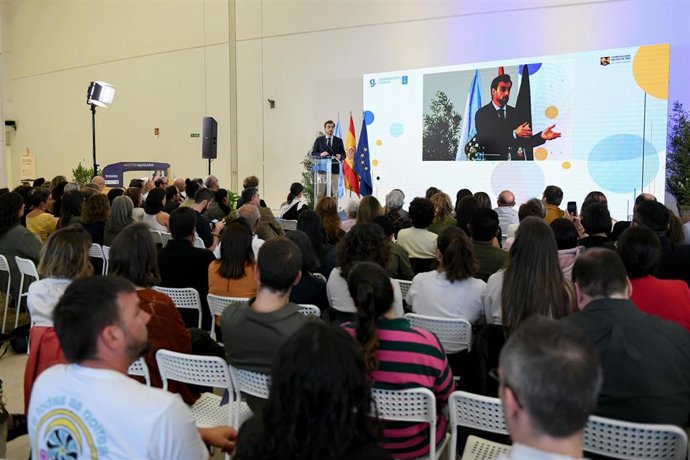 El conselleiro de Presidencia, Diego Calvo, en el evento 'Cooperación Galega: unha carrera de fondo'