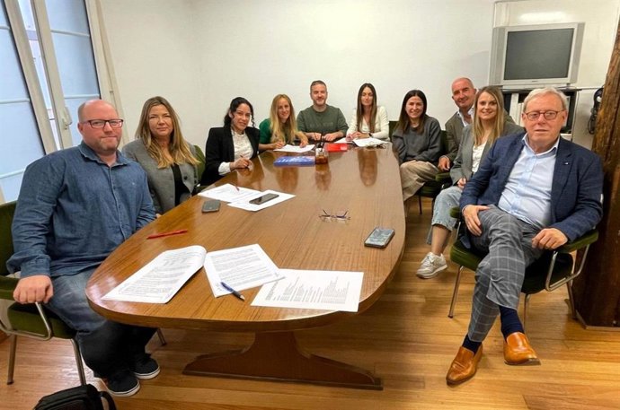 Firma del nuevo convenio del comercio textil