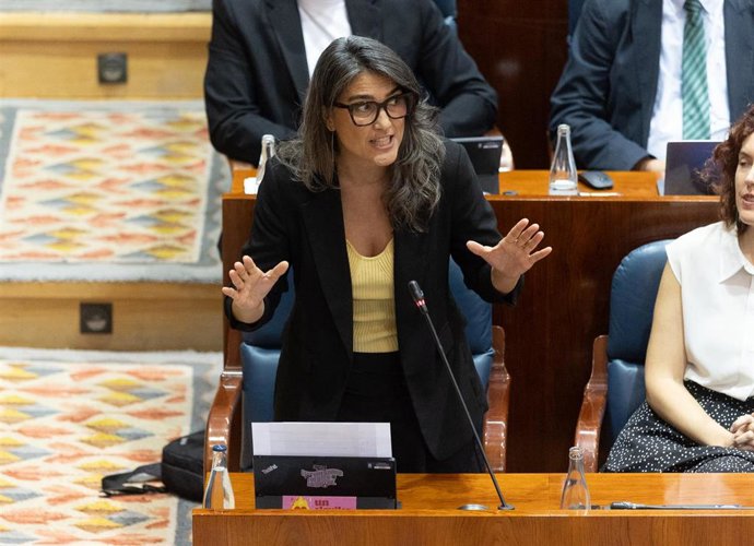 La portavoz de Más Madrid en la Asamblea de Madrid, Manuela Bergerot, durante un pleno en la Asamblea de Madrid