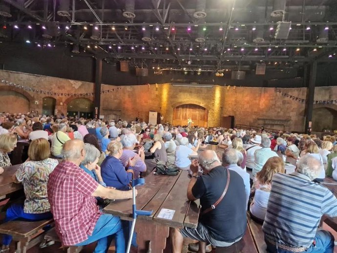 Más de 550 participantes asisten en el encuentro provincial de la Junta por el Día de las Personas Mayores