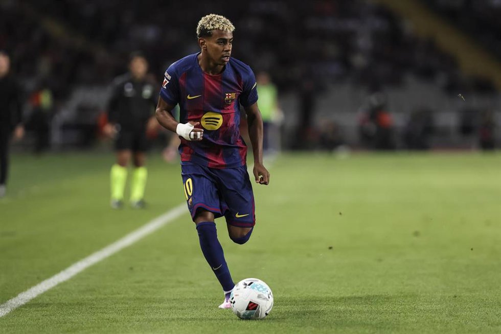El jugador del Bara Lamine Yamal.
