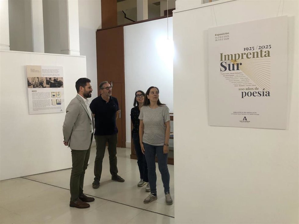Presentación de la exposición '1925-2025. Imprenta Sur: 100 años de poesía'