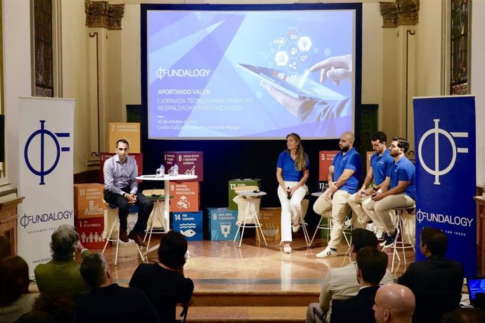 Fundalogy celebra un encuentro para la veintena de startups que respalda