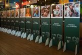 Foto: El Consejo General de Dentistas y la Fundación Dental Española presentan el libro fotográfico 'Sonrisas por el mundo'