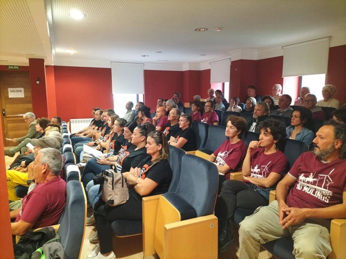Asistentes a la Asamblea de la Mancomunidad de los Valles Pasiegos