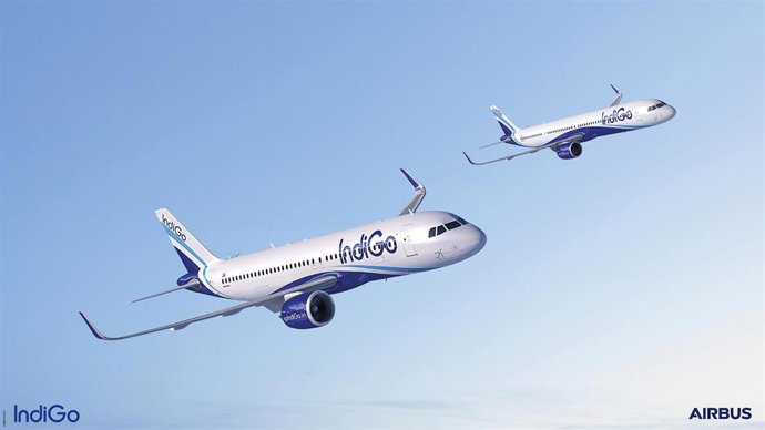 Archivo - Aviones A320 de IndiGo.
