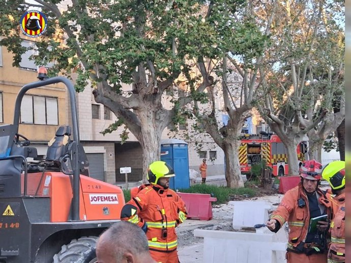 Cortan el suministro de gas en Sueca (Valencia) por una fuga y evacuan un edificio cercano a la Ronda Espanya