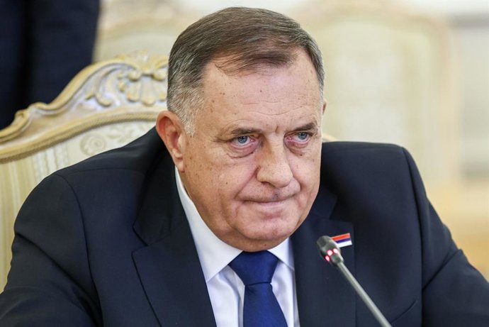 Archivo - RÚSSIA, MOSCOU - 9 de setembro de 2025: Milorad Dodik, presidente da Republika Srpska, participa de uma reunião com Sergei Lavrov, ministro das Relações Exteriores da Rússia, na Casa de Recepção do Ministério das Relações Exteriores