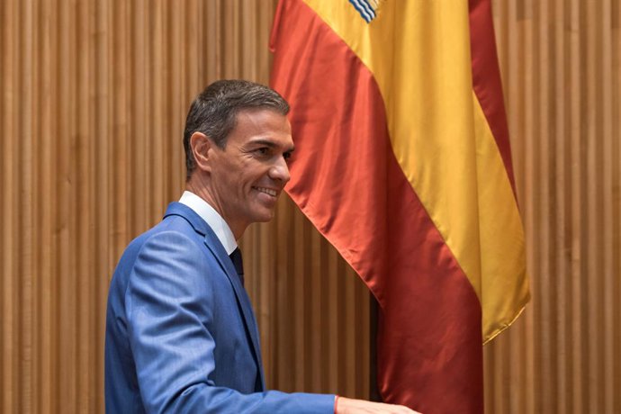 Archivo - El presidente del Gobierno, Pedro Sánchez, preside  la reunión interparlamentaria del Grupo Socialista (Congreso, Senado y Parlamento Europeo) en la Sala Ernest Lluch del Congreso, a 15 de septiembre de 2025, en Madrid (España). El presidente de