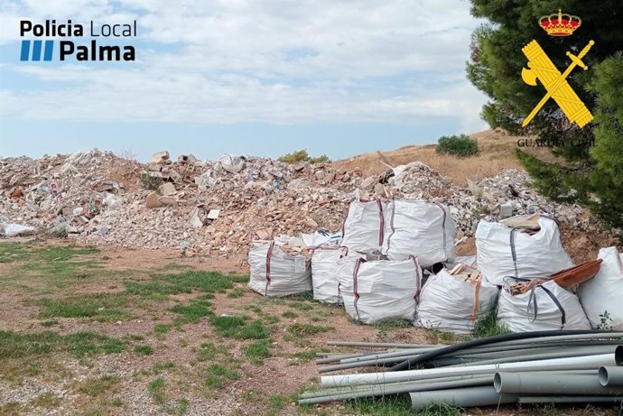Punto de vertido y gestión ilegal de residuos en Son Reus.