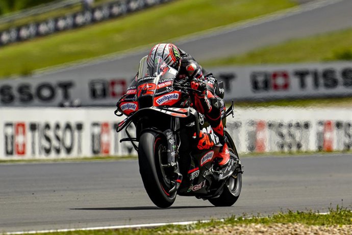 Archivo - 72 BEZZECCHI Marco (ita), Aprilia Racing, Aprilia RS-GP25, action during the 2025 MotoGP Tissot Grand Prix of Czechia, at Brno, from July 18 to 20, in Czech Republic - Photo Studio Milagro / DPPI