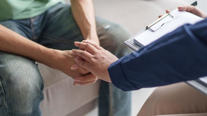 El Govern aprueba mejoras económicas y técnicas del servicio de acompañamiento de salud mental