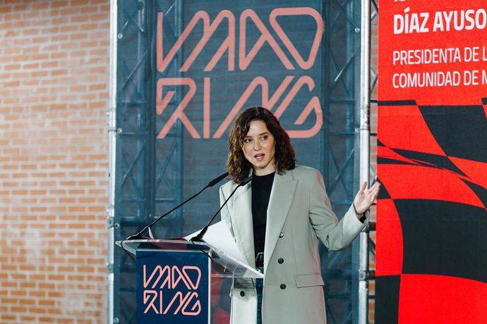 Archivo - La presidenta de la Comunidad de Madrid, Isabel Díaz Ayuso,  durante la presentación del circuito de Fórmula 1 Madring, en IFEMA Madrid, a 25 de abril de 2025, en Madrid (España). IFEMA Madrid acogerá en 2026 el Gran Premio de España de Fórmula 