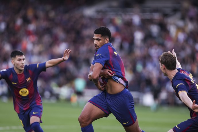 Ronald Araujo of FC Barcelona celebrates a goal during the Spanish league, La Liga EA Sports, football match played between FC Barcelona and Girona FC at Estadi Olimpic Lluis Companys on October 18, 2025 in Barcelona, Spain.