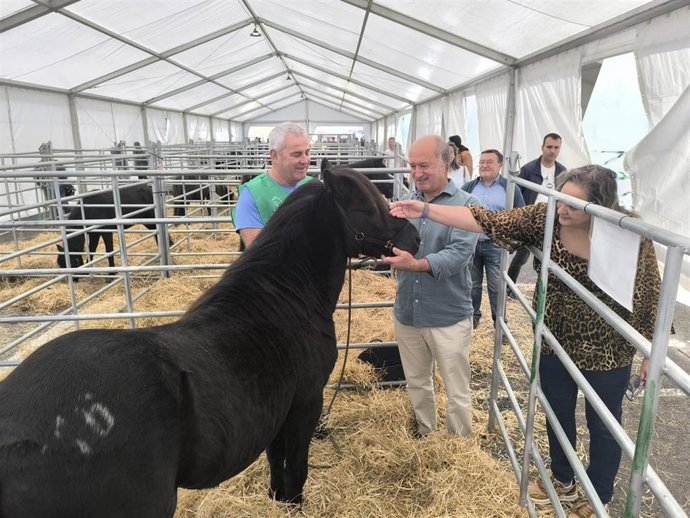 Luis Venta cueli en el certamen de Langreo Natural.