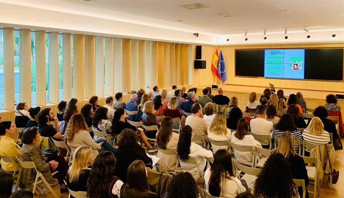 Jornada 'Construyendo Hogares: Jornada de Buenas Prácticas', en la Fundación Ortega-Marañón.