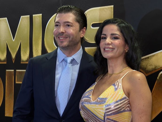 ÁNGEL CRISOT JR. Y ANA HERMINIA