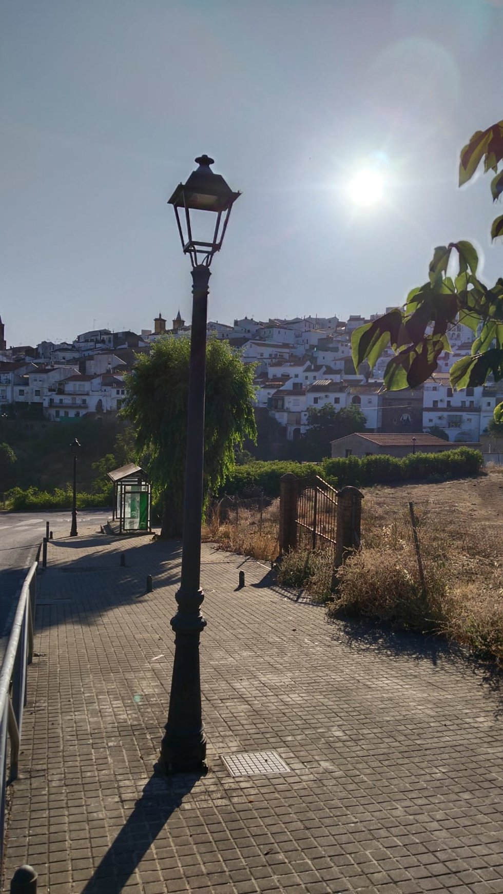 Diputación de Huelva finaliza la mejora de la eficiencia energética del alumbrado exterior de Aroche y sus cuatro aldeas