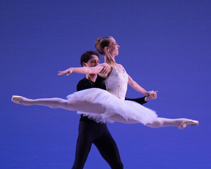 Archivo - London City Ballet, Theatre Royal Bath