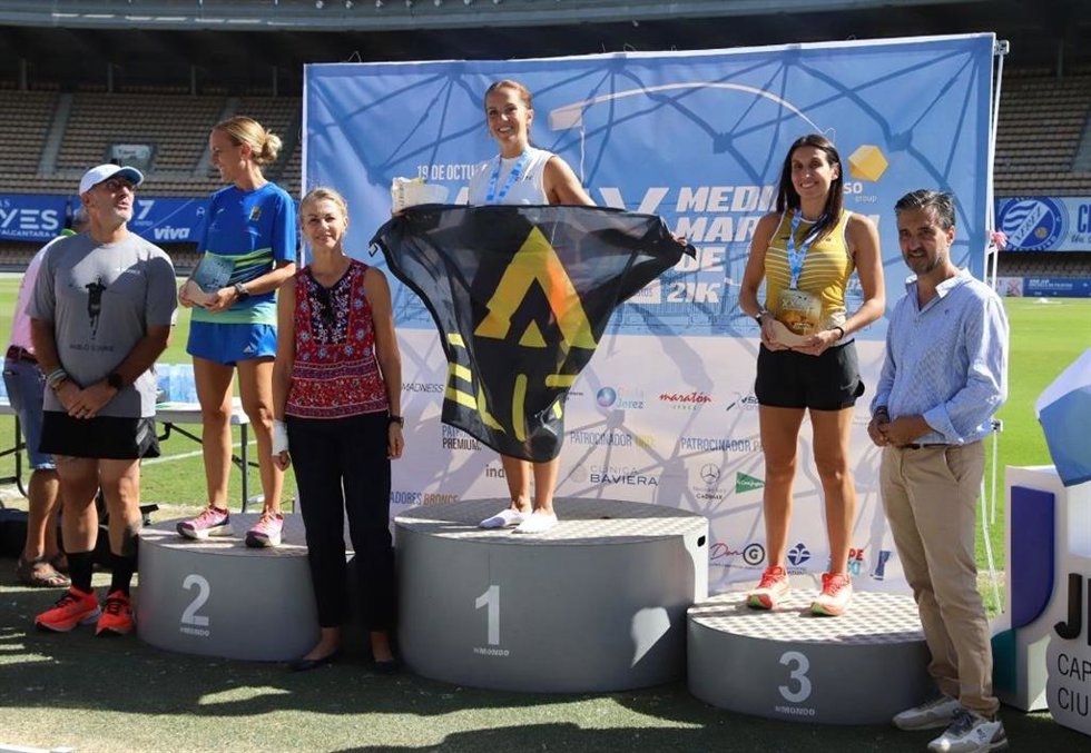 El podio de la 29 edición de la Media Maratón de Jerez de la Frontera (Cádiz).