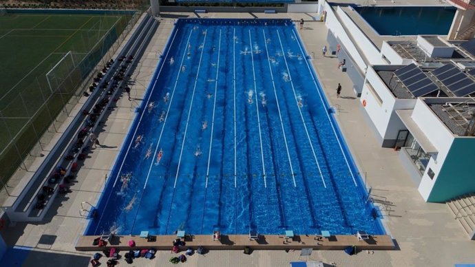 La piscina olímpica exterior Virgen del Carmen III  de Torremolinos.