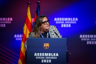 La vicepresidenta del FC Barcelona Elena Fort en la Asamblea General Ordinaria 2025