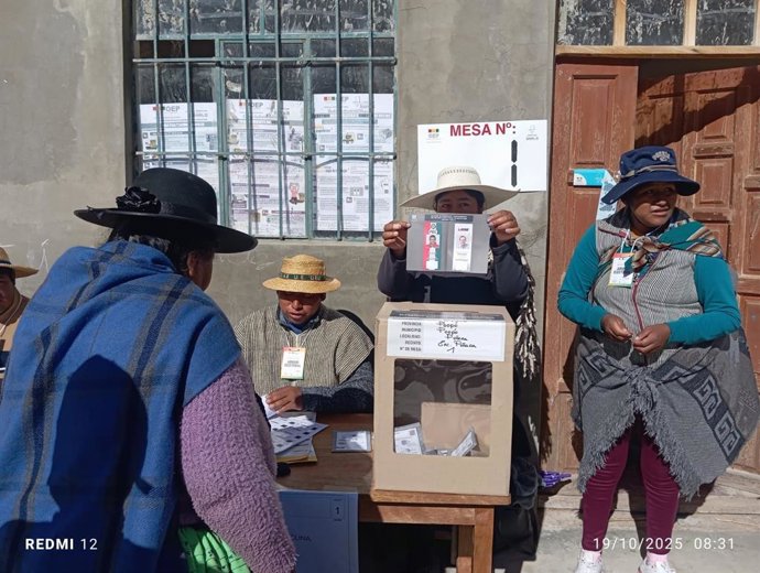 Votação no segundo turno das eleições presidenciais da Bolívia
