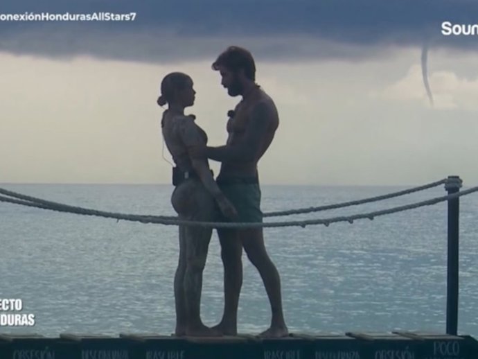 Archivo - Gloria Camila e Iván se enfrentan al puente de la discordia en 'Supervivientes All Stars'