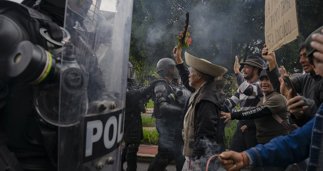 Política